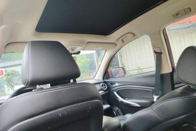 Used BYD Song 2019 1.5TI Automatic Smart Connect Luxe Version Headliner