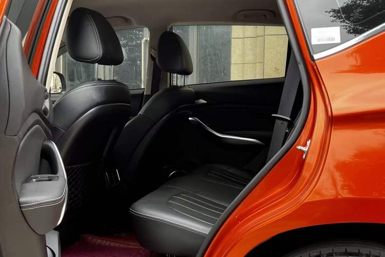 Used BYD Song 2019 1.5TI Automatic Smart Connect Dynamic Model Interior 4