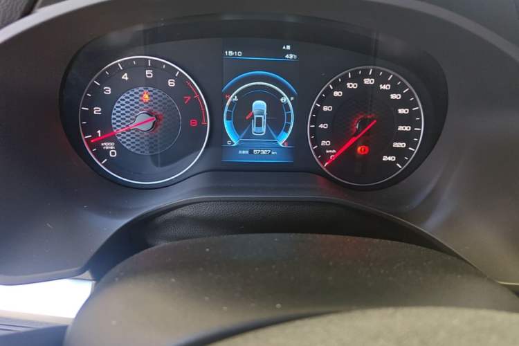 Used BYD Song 2019 1.5TI Manual Smart Connect Enhanced Model Odometer Close Up