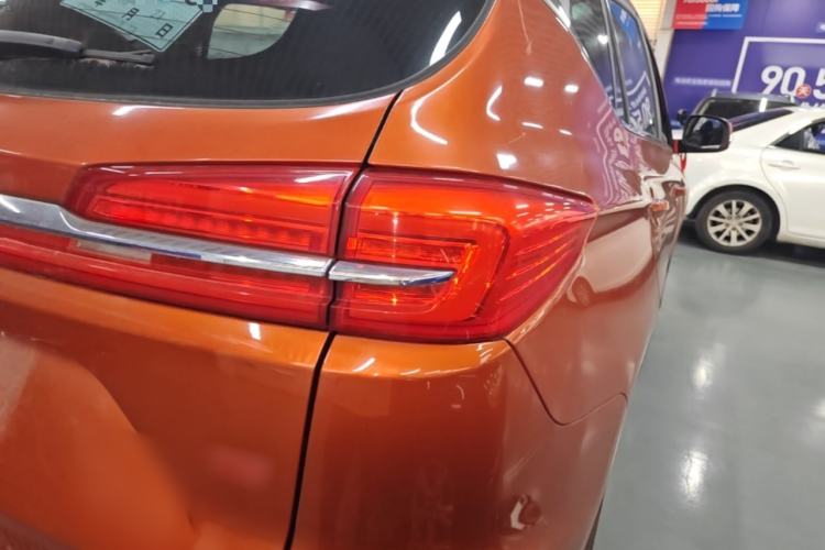 Used BYD Song 2019 1.5TI Automatic Smart Connect Dynamic Model Right Rear Taillight