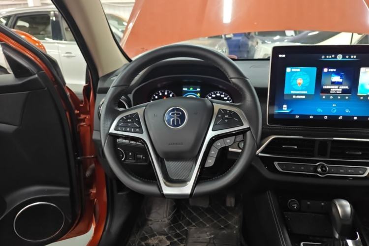 Used BYD Song 2019 1.5TI Automatic Smart Connect Dynamic Model Steering Wheel