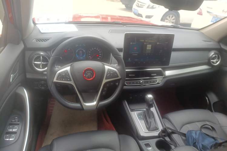 Used BYD Song 2019 1.5TI Automatic Smart Connect Dynamic Model Steering Wheel