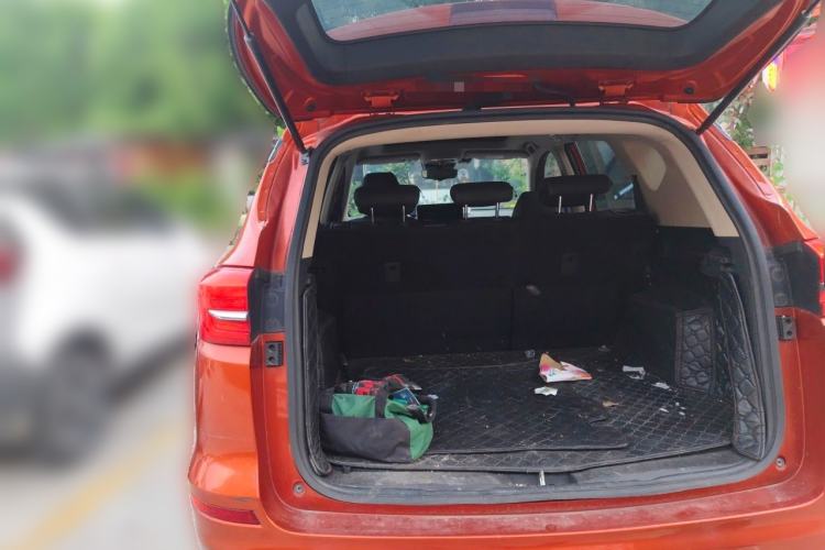 Used BYD Song 2019 1.5TI Automatic Smart Connect Luxe Version Trunk