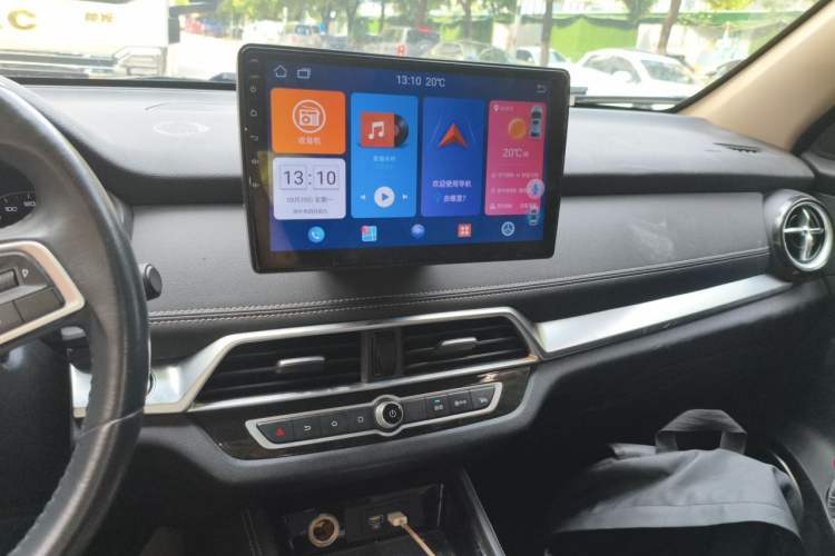 Used BYD Song 2020 Classic Edition 1.5T Automatic Elite Model Audio And AC Panel