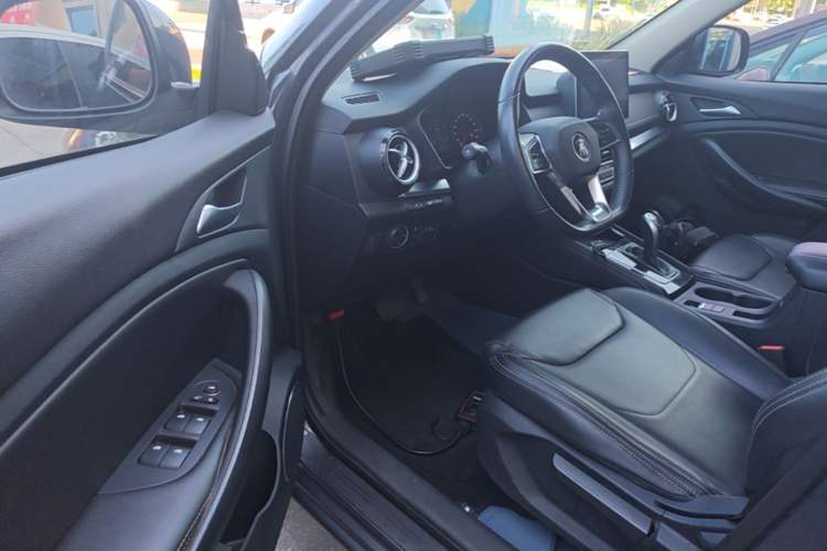 Used BYD Song 2020 Classic Edition 1.5T Automatic Elite Model Driver Seat