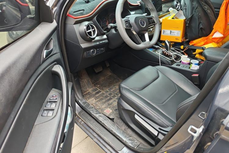 Used BYD Song 2020 Classic Edition 1.5T Automatic Elite Model Driver Seat