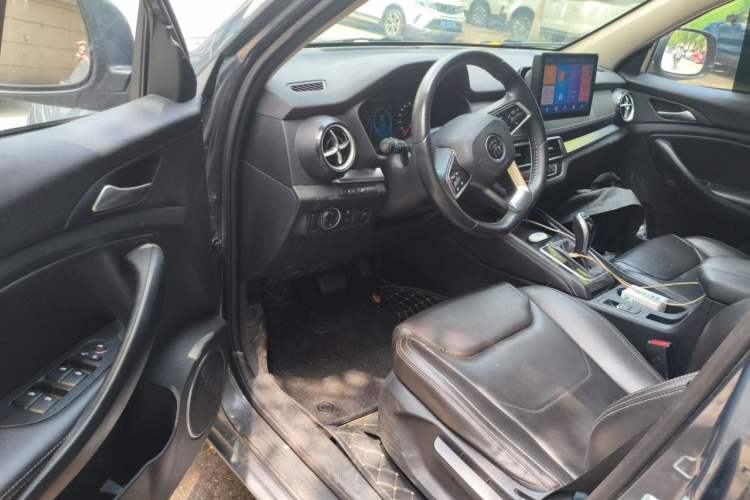 Used BYD Song 2020 Classic Edition 1.5T Automatic Elite Model Driver Seat