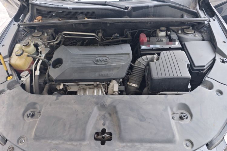 Used BYD Song 2020 Classic Edition 1.5T Automatic Elite Model Engine Bay