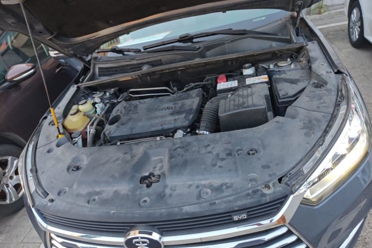 Used BYD Song 2020 Classic Edition 1.5T Automatic Elite Model Engine Bay