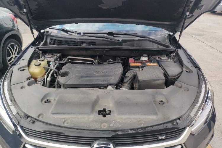 Used BYD Song 2020 Classic Edition 1.5T Automatic Elite Model Engine Bay