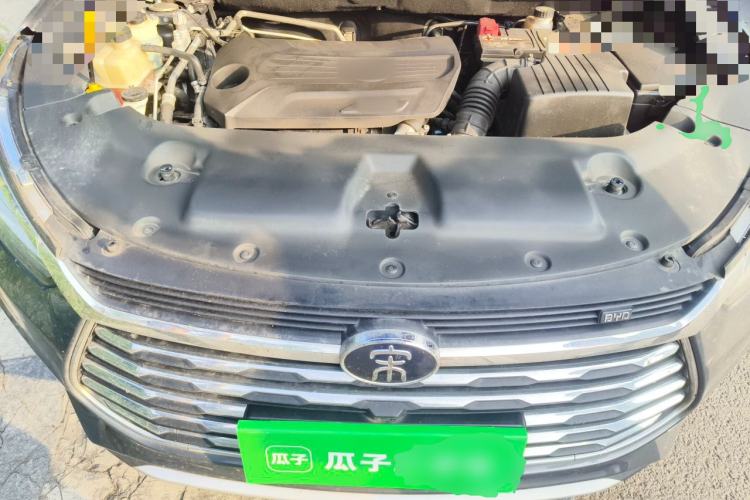 Used BYD Song 2020 Classic Edition 1.5T Manual Luxury Model Engine Bay