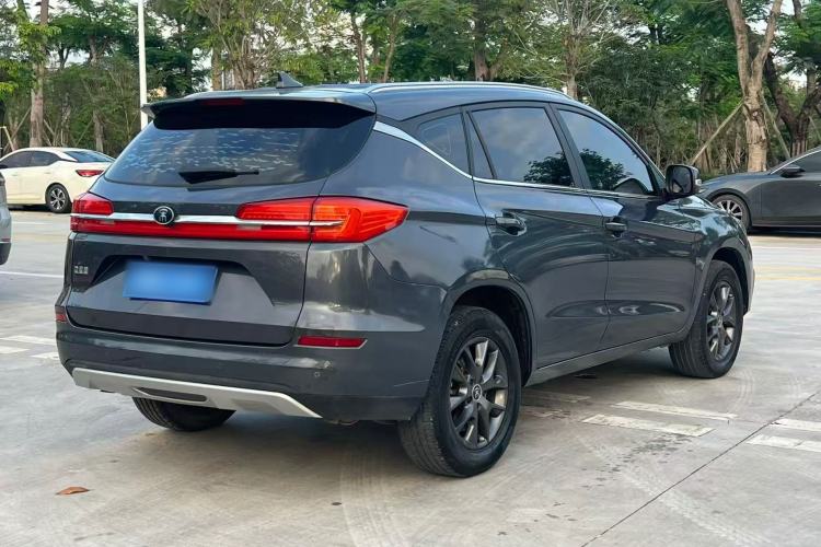 Used BYD Song 2020 Classic Edition 1.5T Automatic Elite Model Exterior 10