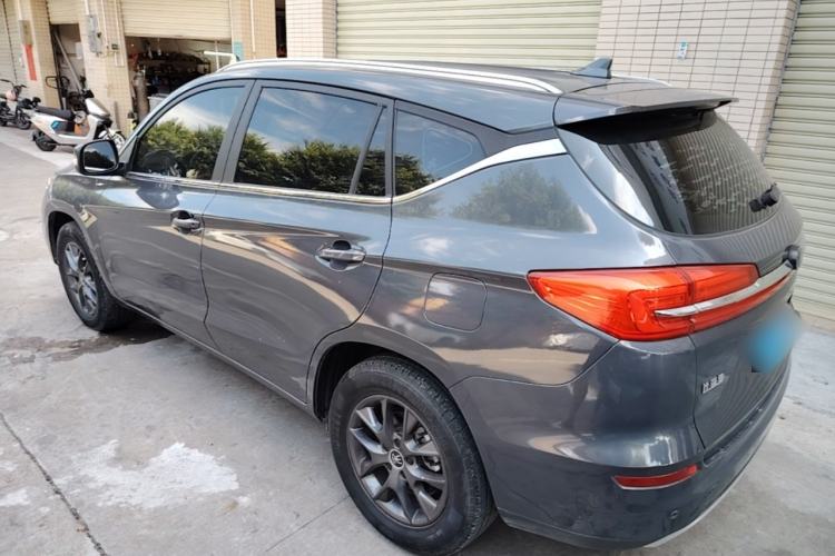 Used BYD Song 2020 Classic Edition 1.5T Automatic Elite Model Exterior 2