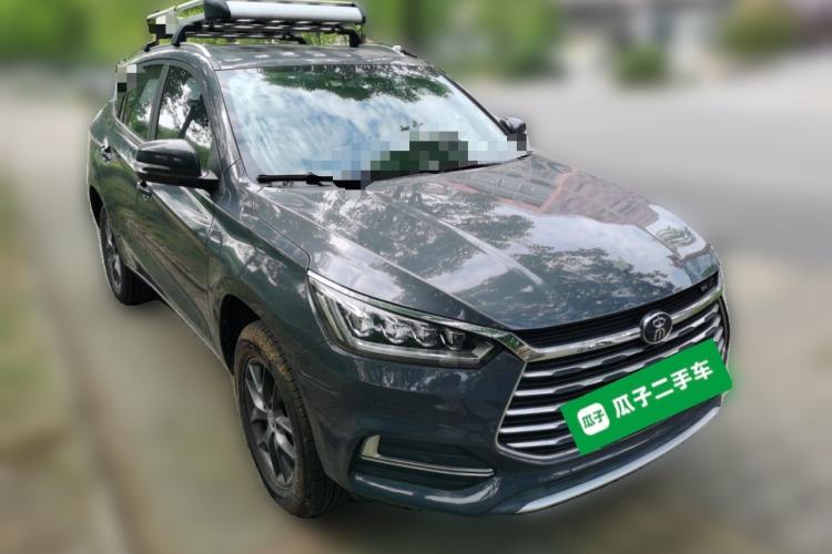 Used BYD Song 2020 Classic Edition 1.5T Manual Luxury Model Exterior 2