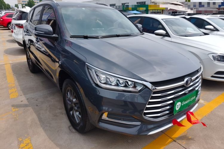 Used BYD Song 2020 Classic Edition 1.5T Automatic Elite Model Front Right 45 Deg