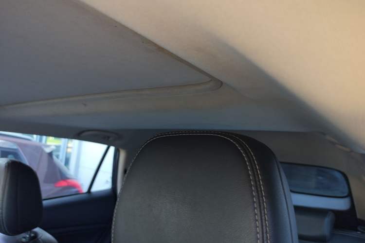 Used BYD Song 2020 Classic Edition 1.5T Automatic Elite Model Headliner