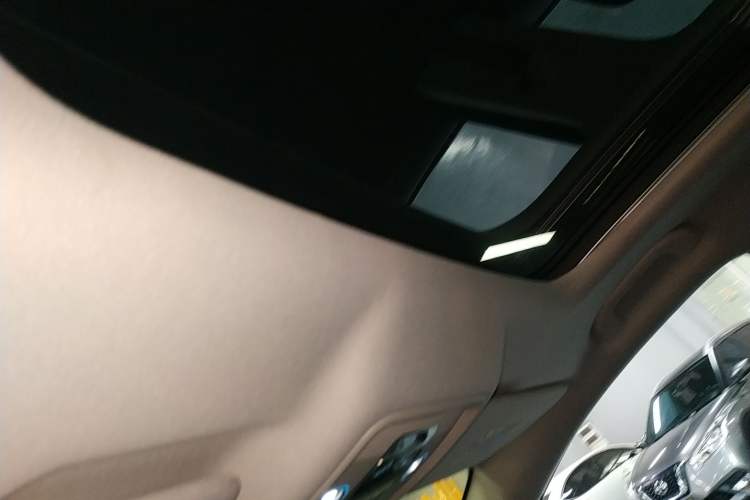 Used BYD Song 2020 Classic Edition 1.5T Automatic Elite Model Headliner