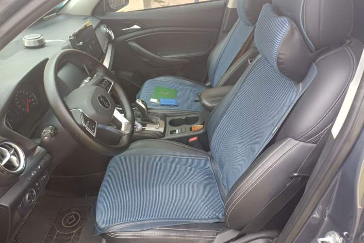 Used BYD Song 2020 Classic Edition 1.5T Automatic Elite Model Left Front Seat