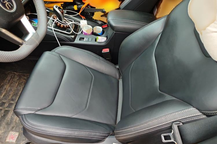 Used BYD Song 2020 Classic Edition 1.5T Automatic Elite Model Left Front Seat