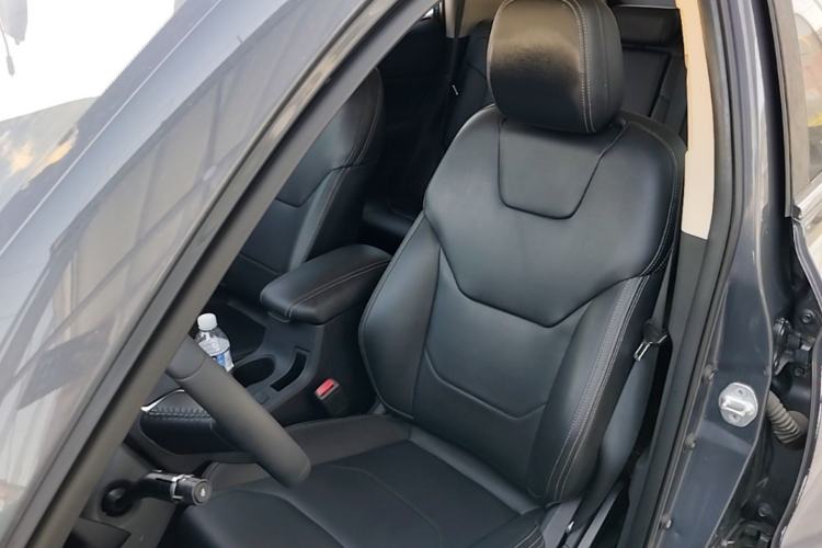 Used BYD Song 2020 Classic Edition 1.5T Automatic Elite Model Left Front Seat