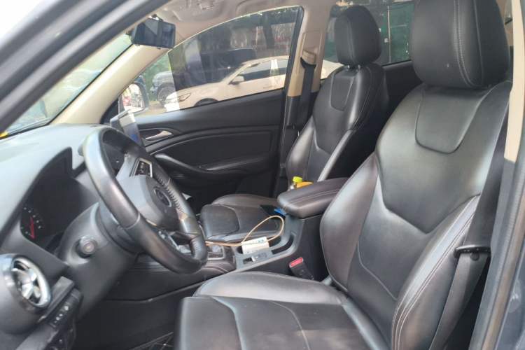 Used BYD Song 2020 Classic Edition 1.5T Automatic Elite Model Left Front Seat