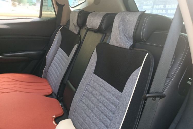 Used BYD Song 2020 Classic Edition 1.5T Automatic Elite Model Left Rear Seat