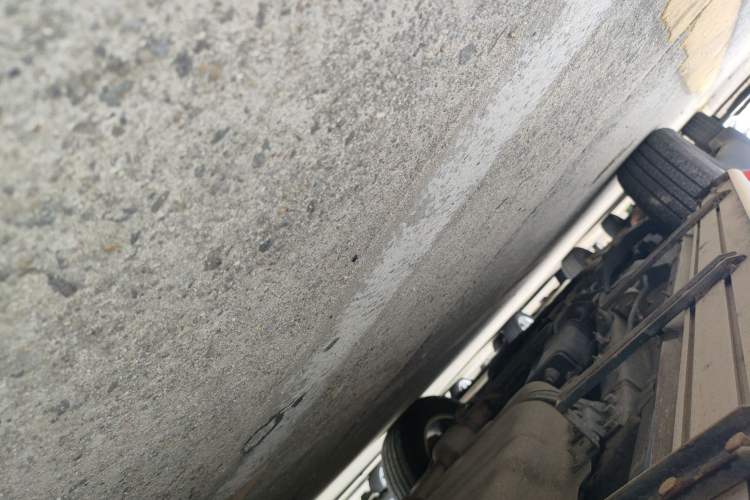 Used BYD Song 2020 Classic Edition 1.5T Automatic Elite Model Left Side Sill