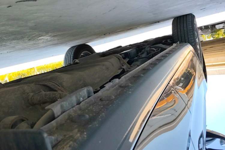 Used BYD Song 2020 Classic Edition 1.5T Automatic Elite Model Left Side Sill