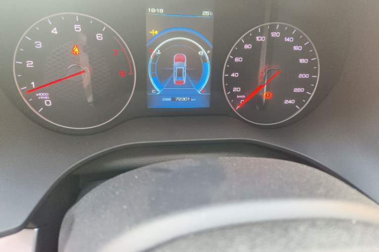 Used BYD Song 2020 Classic Edition 1.5T Manual Luxury Model Odometer Close Up