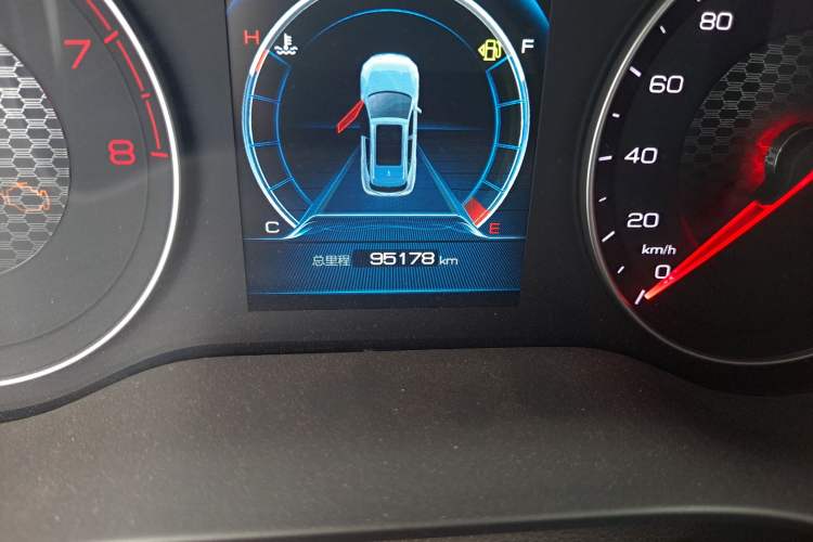 Used BYD Song 2020 Classic Edition 1.5T Automatic Elite Model Odometer Close Up