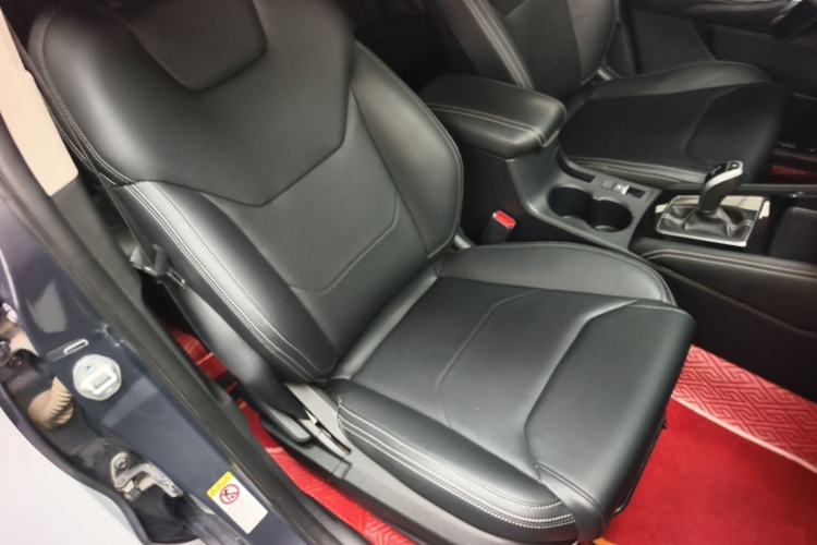 Used BYD Song 2020 Classic Edition 1.5T Automatic Elite Model Right Front Seat