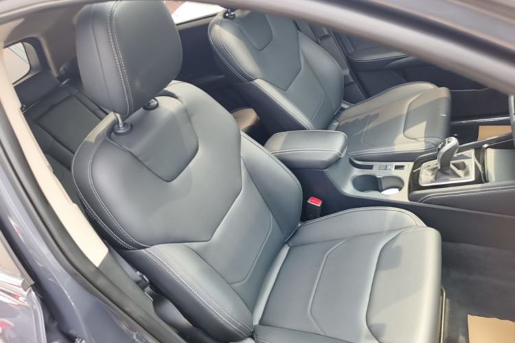 Used BYD Song 2020 Classic Edition 1.5T Automatic Elite Model Right Front Seat