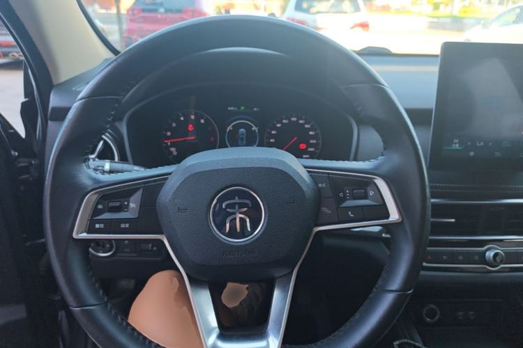 Used BYD Song 2020 Classic Edition 1.5T Automatic Elite Model Steering Wheel