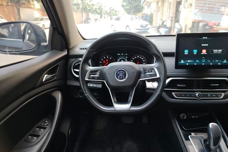 Used BYD Song 2020 Classic Edition 1.5T Automatic Elite Model Steering Wheel