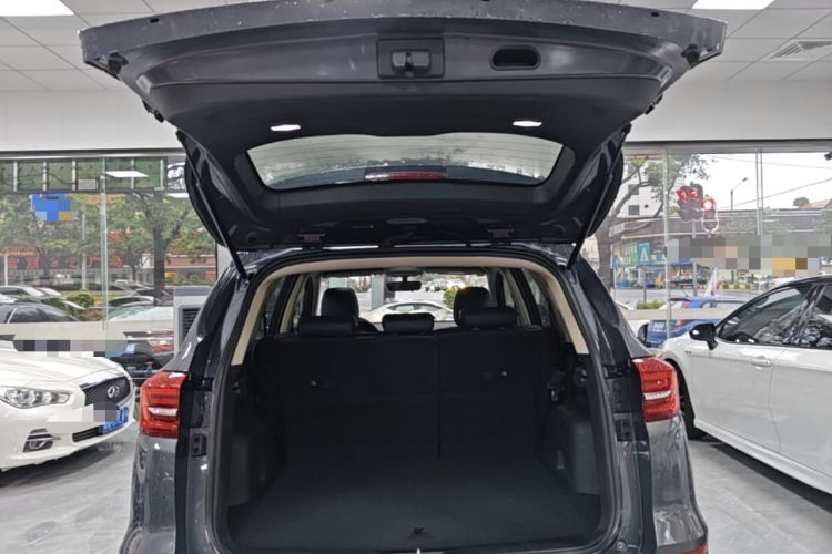Used BYD Song 2020 Classic Edition 1.5T Automatic Elite Model Trunk