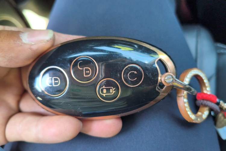 Used BYD Song 2020 Classic Edition 1.5T Automatic Elite Model Vehicle Key