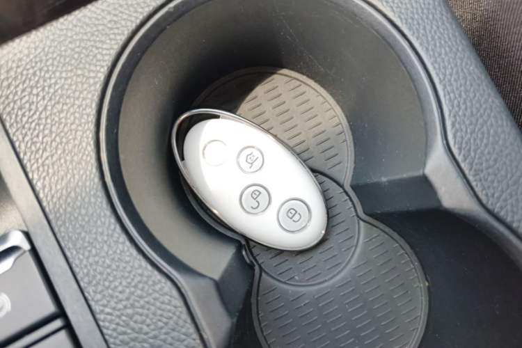 Used BYD Song 2020 Classic Edition 1.5T Automatic Elite Model Vehicle Key