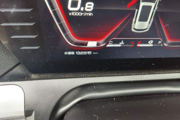 Used BYD Song 2020 Classic Edition 1.5T Automatic Elite Model Odometer Close Up