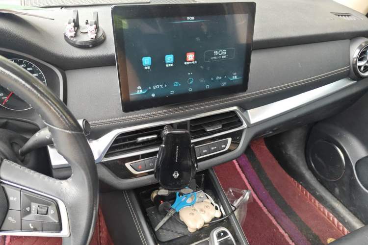 Used BYD Song 2020 Classic Edition 1.5T Automatic Elite Model Audio And AC Panel