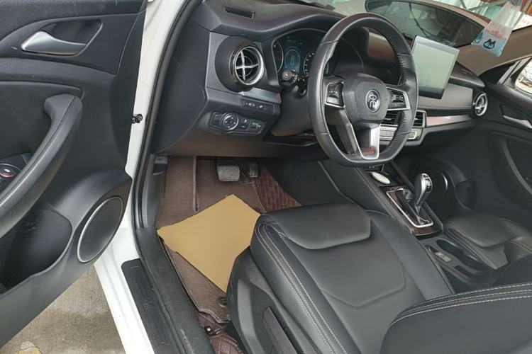 Used BYD Song 2020 Classic Edition 1.5T Automatic Elite Model Driver Seat