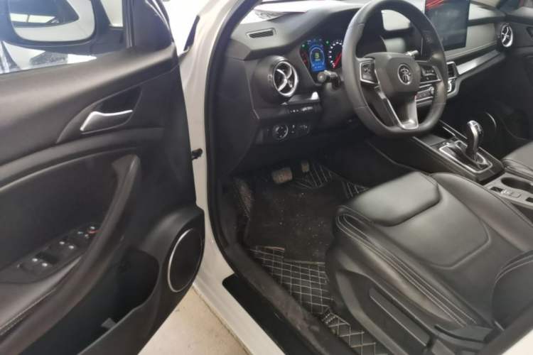 Used BYD Song 2020 Classic Edition 1.5T Automatic Elite Model Driver Seat