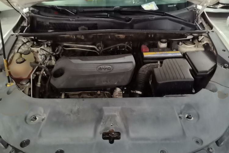 Used BYD Song 2020 Classic Edition 1.5T Automatic Elite Model Engine Bay