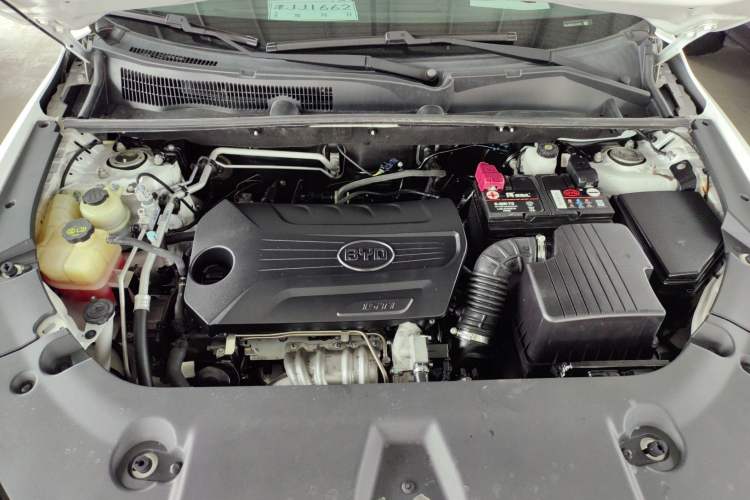 Used BYD Song 2020 Classic Edition 1.5T Automatic Elite Model Engine Bay
