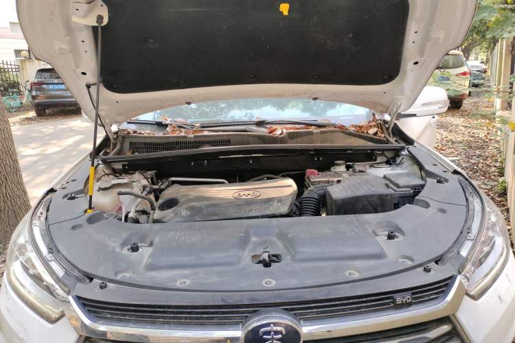 Used BYD Song 2020 Classic Edition 1.5T Automatic Elite Model Engine Bay