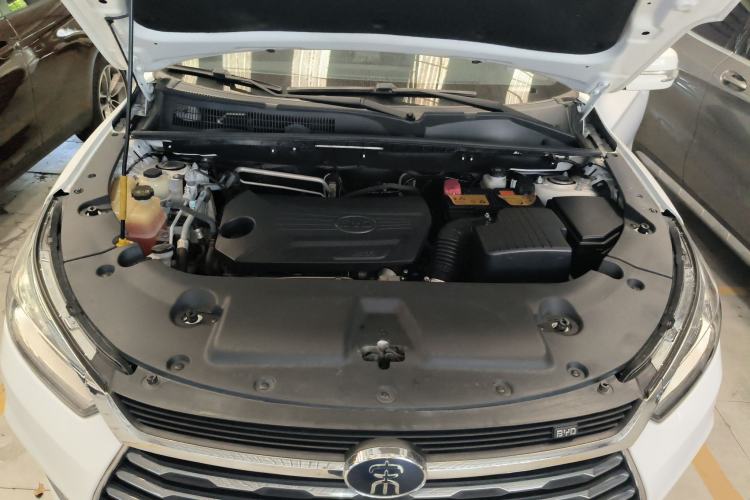 Used BYD Song 2020 Classic Edition 1.5T Automatic Elite Model Engine Bay