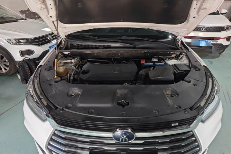 Used BYD Song 2020 Classic Edition 1.5T Automatic Elite Model Engine Bay