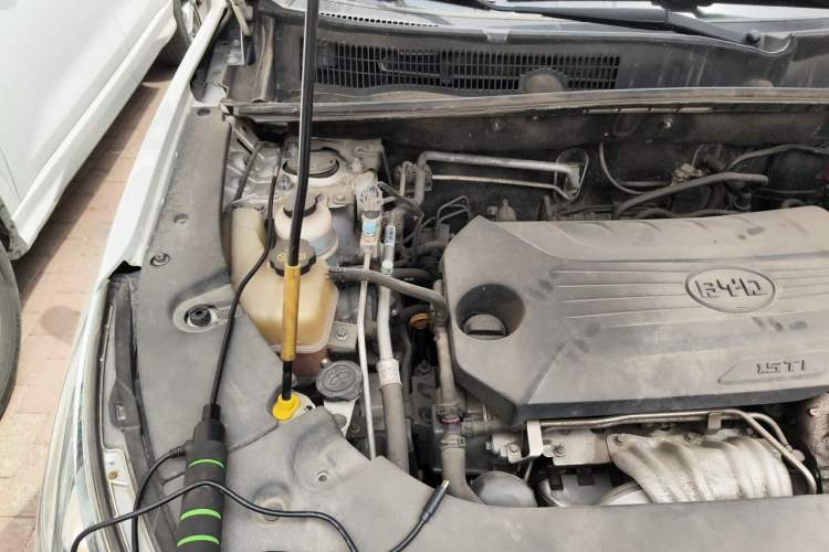 Used BYD Song 2020 Classic Edition 1.5T Automatic Elite Model Engine Bay Right