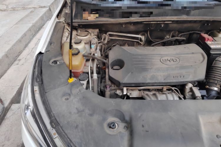 Used BYD Song 2020 Classic Edition 1.5T Automatic Elite Model Engine Bay Right