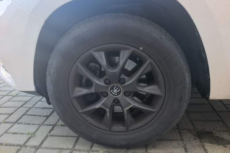 Used BYD Song 2020 Classic Edition 1.5T Automatic Elite Model Exterior 4