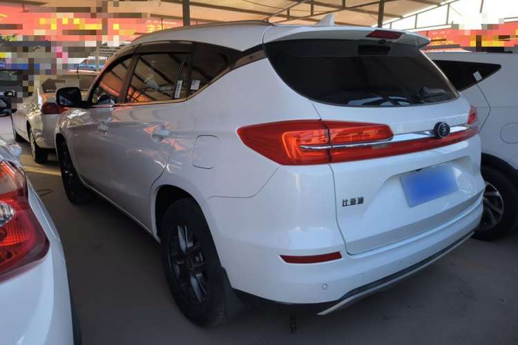 Used BYD Song 2020 Classic Edition 1.5T Automatic Elite Model Exterior 5